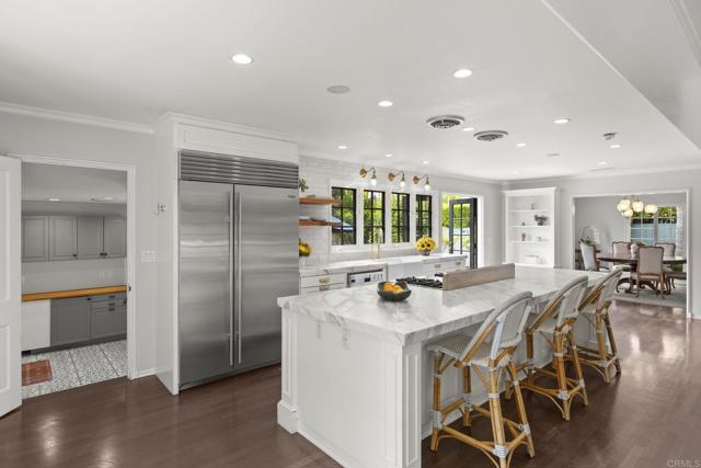 Detail Gallery Image 35 of 47 For 315 Mira Monte, La Jolla,  CA 92037 - 4 Beds | 3/1 Baths