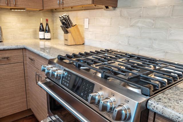 Detail Gallery Image 17 of 53 For 12819 Caminito Del Canto, Del Mar,  CA 92014 - 3 Beds | 2 Baths