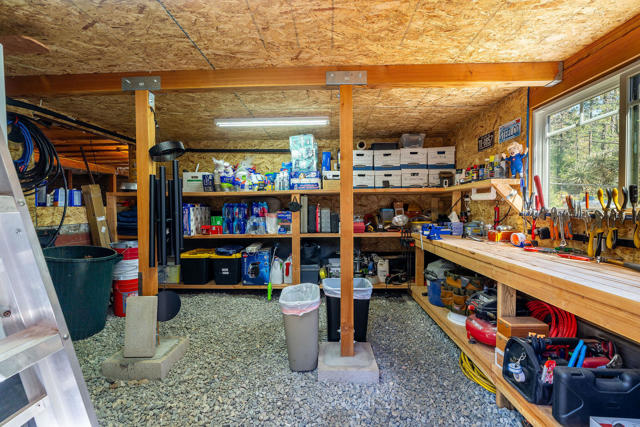 25445 Palomar Road, Idyllwild CA: https://media.crmls.org/mediaz/b2d32bdf-af4d-4807-a8d1-4ac9c64ef2d9.jpg
