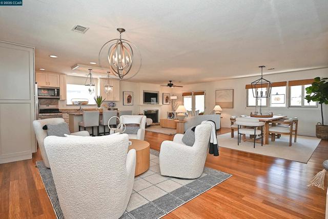 1250 Saint Louis Drive, Concord CA: https://media.crmls.org/mediaz/b2d41ebe-ff60-4968-b3c6-199cbb452909.jpg