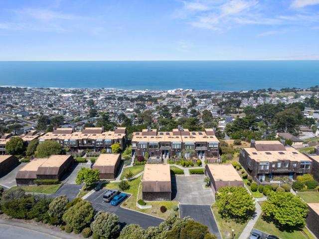 278 Beachview Avenue, Pacifica CA: https://media.crmls.org/mediaz/b2d4d195-c238-4122-b44d-0abb5deb512e.jpg