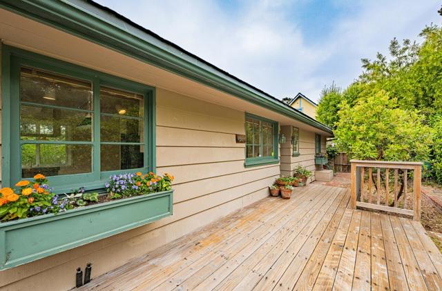 0 8th Ave & Forest Rd, Carmel CA: https://media.crmls.org/mediaz/b2d4e2e1-6d3d-48a6-8dc5-a76da551071c.jpg