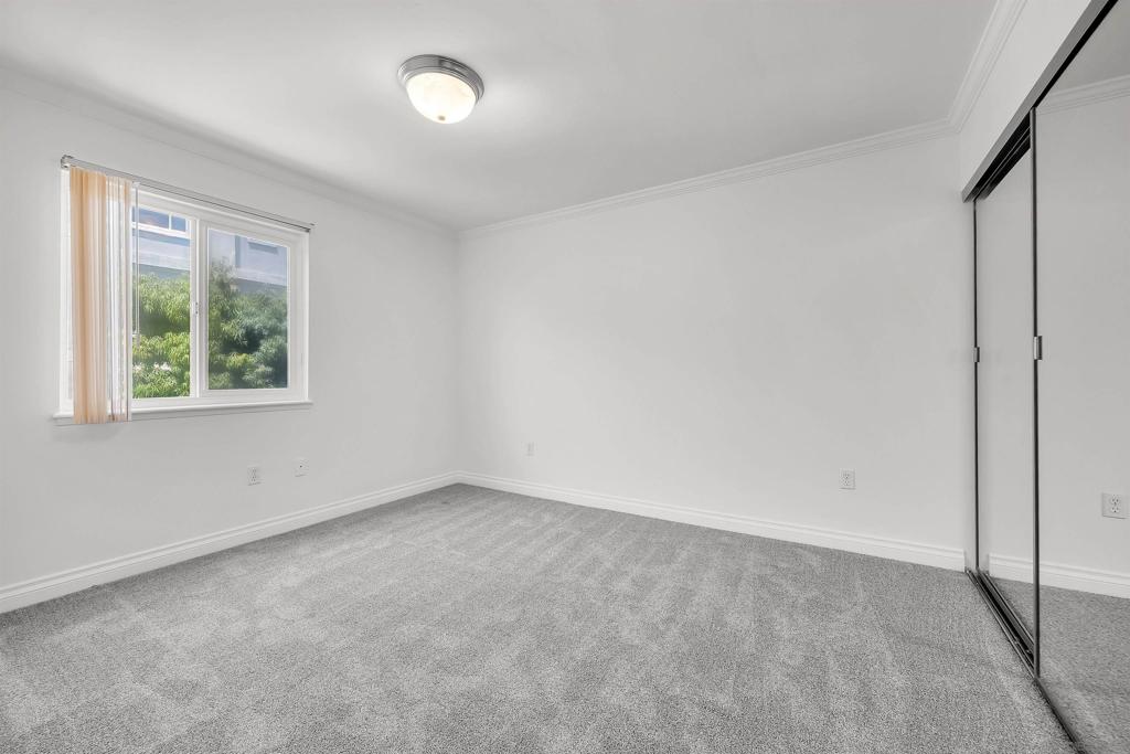 1756 Essex - photo 14