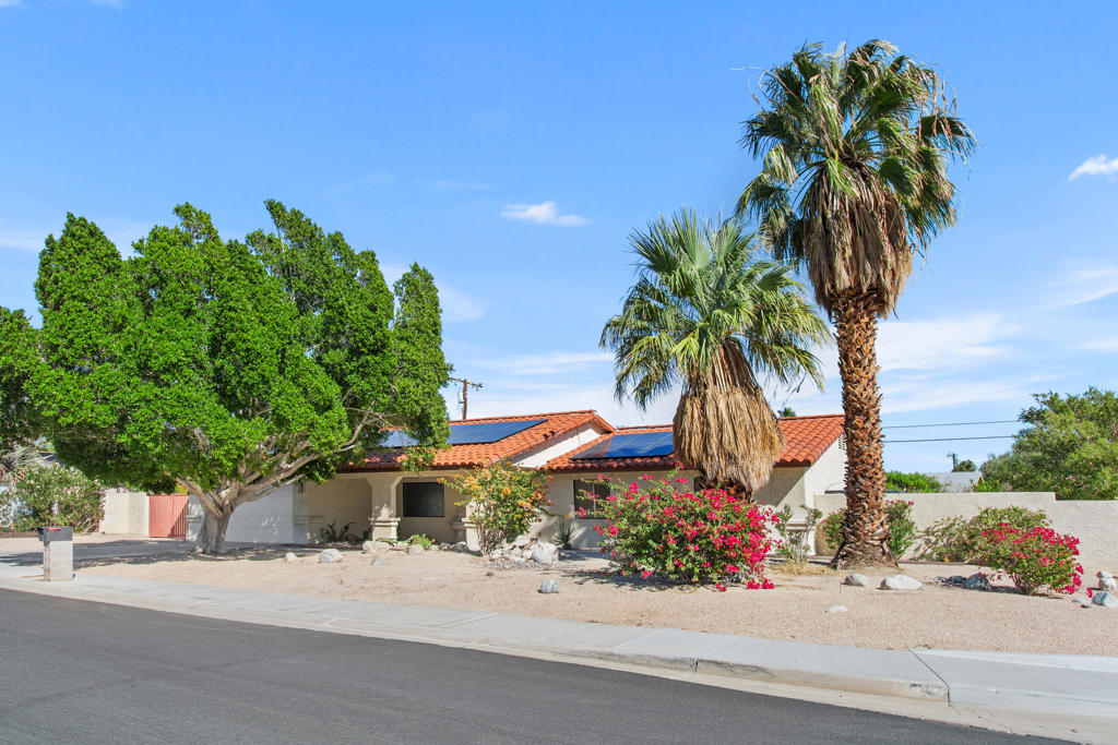 MLS #219137599DA image #2