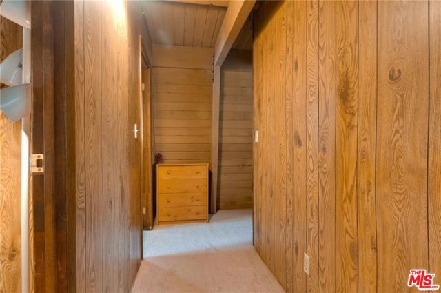 40249 ESTERLY Lane, Big Bear CA: https://media.crmls.org/mediaz/b2d56473-0d27-4673-b283-2096a079f8d1.jpg