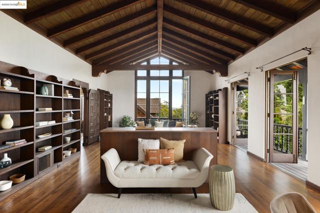 2583 Buena Vista Way, Berkeley CA: https://media.crmls.org/mediaz/b2d59a9d-3d5f-40c5-ae08-7844b7fdcf37.jpg