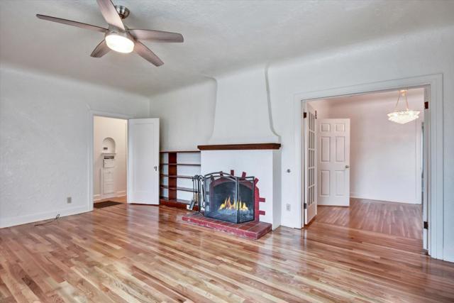 325 Capitol Street, Salinas CA: https://media.crmls.org/mediaz/b2d71c53-1c82-4efa-8a76-5f3b225112b6.jpg