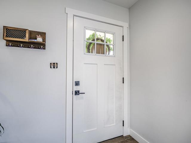 27 Burchell Avenue, Freedom CA: https://media.crmls.org/mediaz/b2d8b8ca-2904-43a9-857b-9efa81371136.jpg