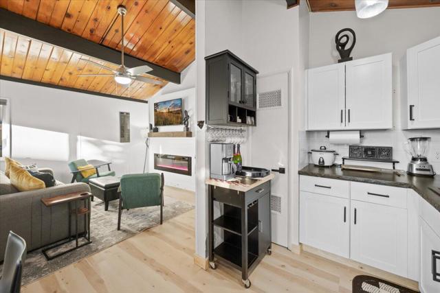 972 Pinon Lane, Big Bear CA: https://media.crmls.org/mediaz/b2d96b72-9e14-4c6f-8c98-5e4193e86929.jpg