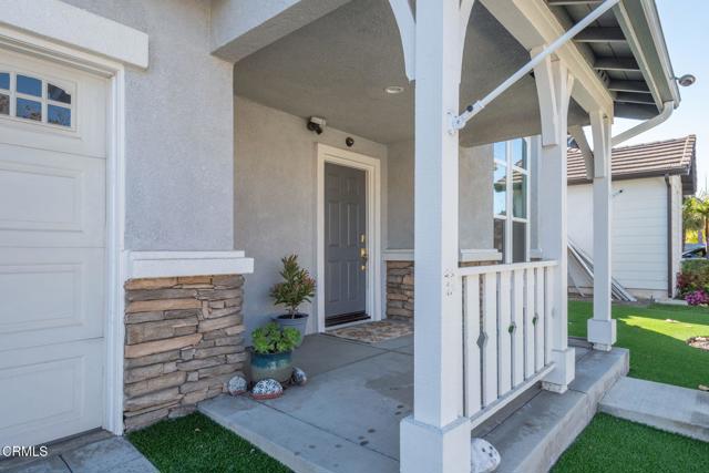 Detail Gallery Image 4 of 31 For 728 Navito Way, Oxnard,  CA 93030 - 4 Beds | 3/1 Baths