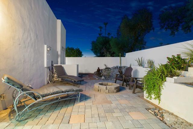 74775 Del Coronado Drive, Palm Desert CA: https://media.crmls.org/mediaz/b2daf948-88f1-486e-b6d4-2a728451e24e.jpg