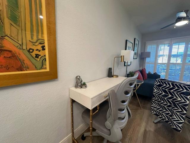 2801 N Los Felices E Circle, Palm Springs CA: https://media.crmls.org/mediaz/b2db614a-115c-4710-8e34-23ab87df0127.jpg