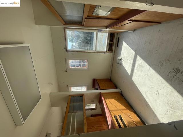 2890 Concord BLVD, Concord CA: https://media.crmls.org/mediaz/b2db7642-01b5-450d-9f13-3b3dd1d30449.jpg