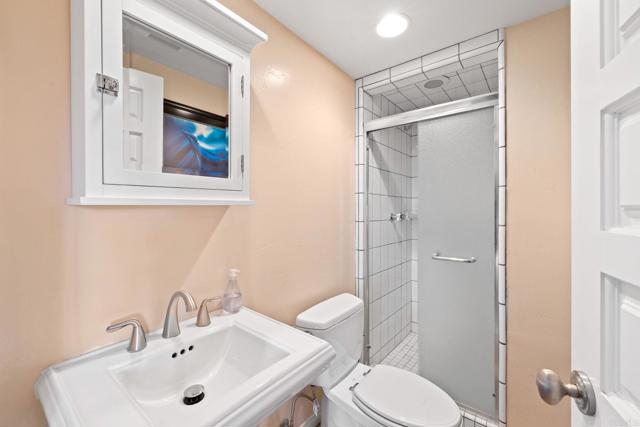 6130 Terryhill Drive, La Jolla CA: https://media.crmls.org/mediaz/b2dd4b45-3ea4-4976-bb4f-7c4a47c2a37c.jpg