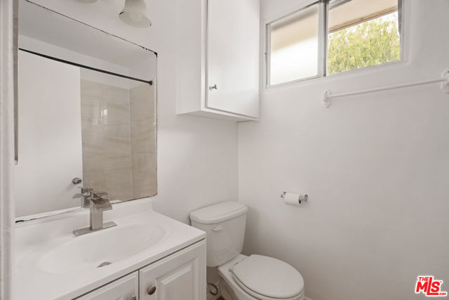 6755 Yucca Street, Los Angeles CA: https://media.crmls.org/mediaz/b2dd5c3d-8e84-4ff9-9a7d-d7b72c340970.jpg