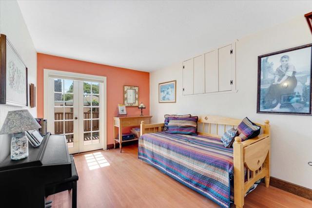 311 Cedar Street, Pacific Grove CA: https://media.crmls.org/mediaz/b2dd9e01-179a-4e1d-bb7f-151c133be9bc.jpg