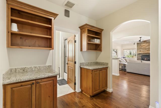 6433 Dehesa Road, El Cajon CA: https://media.crmls.org/mediaz/b2ddde7b-8381-4d55-ad1a-813e931ace0f.jpg