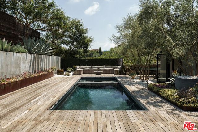 8466 Brier Drive, Los Angeles CA: https://media.crmls.org/mediaz/b2df7fb8-561d-4dcc-98e3-0a44cc3d9ecc.jpg