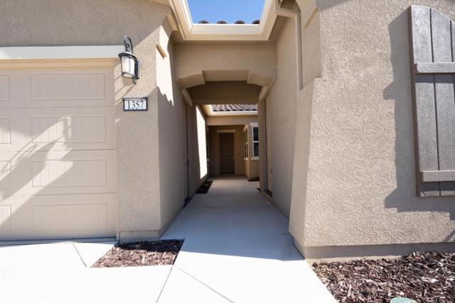 1357 Sunridge Drive, Hollister CA: https://media.crmls.org/mediaz/b2df820f-ea78-4d8e-b85e-f311e3e2d47a.jpg