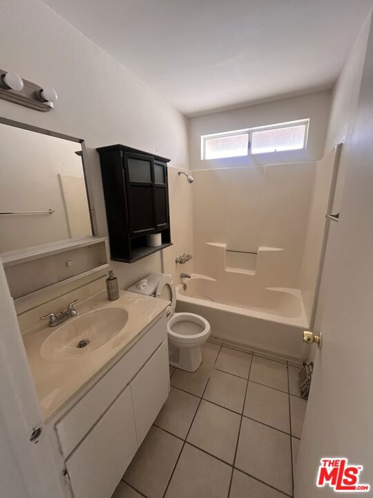 61627 Capilla Drive, Joshua Tree CA: https://media.crmls.org/mediaz/b2dfbd58-223d-4c20-8091-117ccfc77607.jpg
