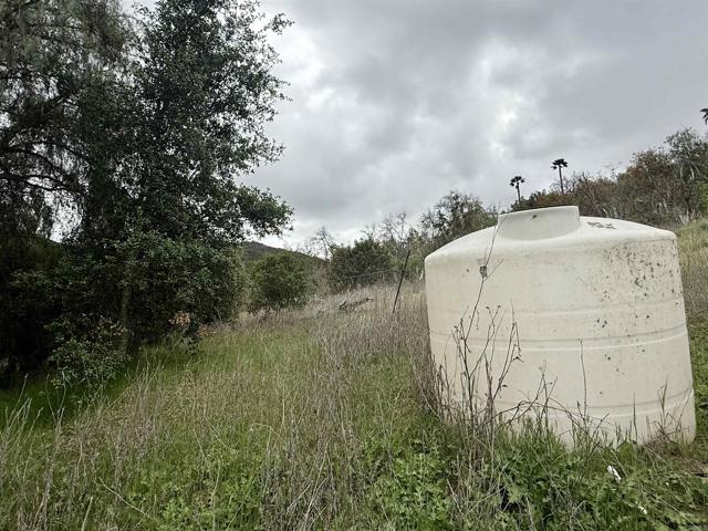0 Alex Road, Fallbrook CA: https://media.crmls.org/mediaz/b2dfed23-deac-4519-9b30-b8305cb87cfd.jpg