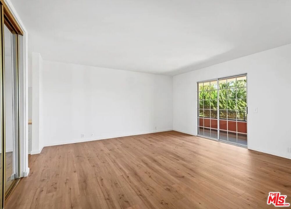 View 14