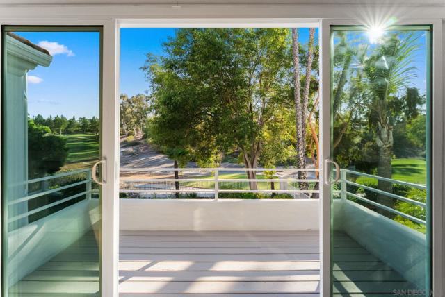 12257 Avenida Consentido, San Diego CA: https://media.crmls.org/mediaz/b2e10015-8a6e-4d69-b1a2-c5994ceb68ad.jpg