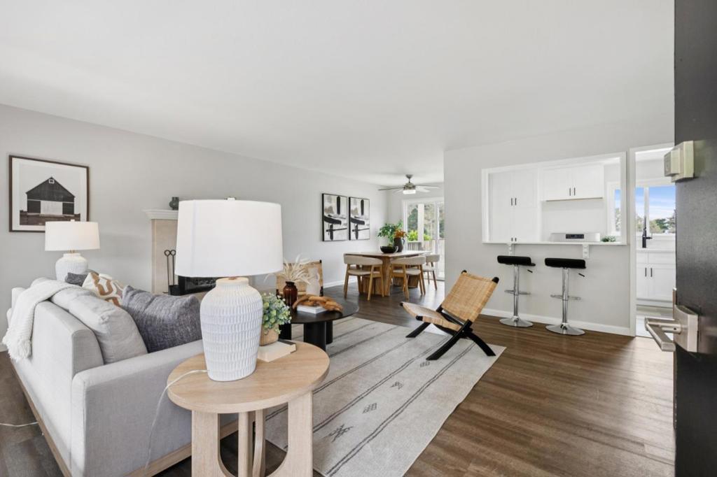 B2E17Cac Db9D 4F4A 9A08 0975Af7764B3 812 Burns Court, Pacifica, Ca 94044 &Lt;Span Style='BackgroundColor:transparent;Padding:0Px;'&Gt; &Lt;Small&Gt; &Lt;I&Gt; &Lt;/I&Gt; &Lt;/Small&Gt;&Lt;/Span&Gt;