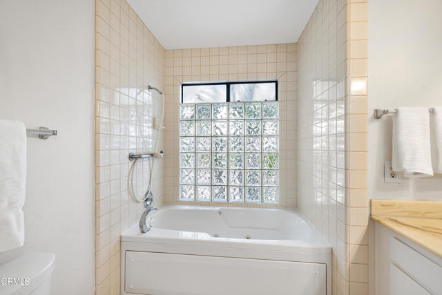 Detail Gallery Image 16 of 28 For 2581 Temple Ave, Camarillo,  CA 93010 - 4 Beds | 2 Baths