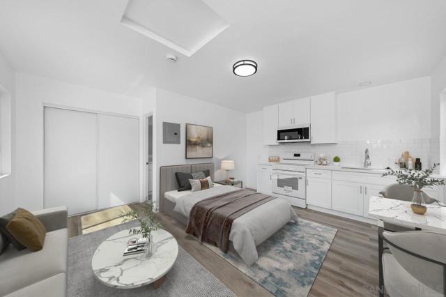622 26 I Street, Chula Vista CA: https://media.crmls.org/mediaz/b2e37485-c2aa-4f12-9ac6-1792d351f9c0.jpg