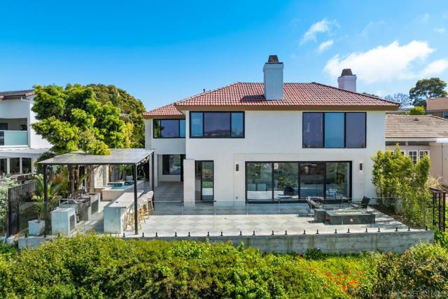 6675 Caminito Lindrick, La Jolla CA: https://media.crmls.org/mediaz/b2e4e4e9-c86c-4c16-8498-985f1f2437b4.jpg