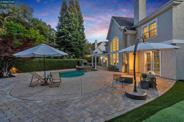 529 Justin Morgan Dr, Alamo CA: https://media.crmls.org/mediaz/b2e5c744-560f-4173-9b28-e50b7563503e.jpg