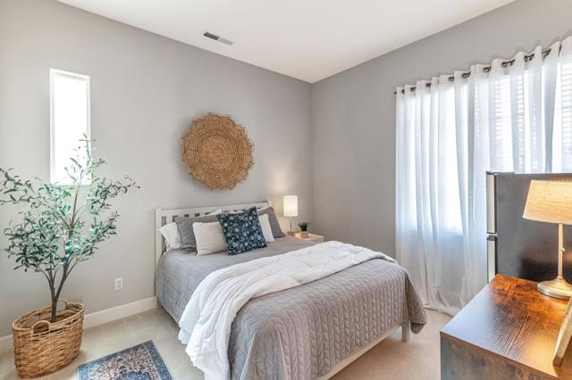 2645 Muirfield Way, Gilroy CA: https://media.crmls.org/mediaz/b2e680b7-5ea7-4f38-bf4f-813b2929ec81.jpg