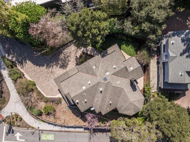400 Alameda, San Carlos CA: https://media.crmls.org/mediaz/b2e796ca-7d3f-4c91-9362-67222491ca53.jpg