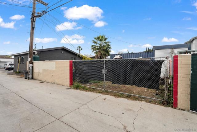 2820 Adams Avenue, San Diego, California 92116, ,Commercial Sale,For Sale,Adams Avenue,250018655SD