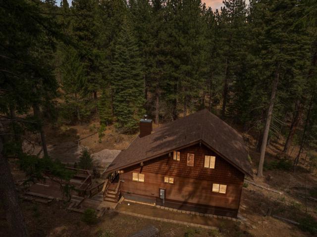 2120 Pack Trail, Mount Shasta CA: https://media.crmls.org/mediaz/b2eb40a8-2d1c-49db-9bc6-a742ab340109.jpg
