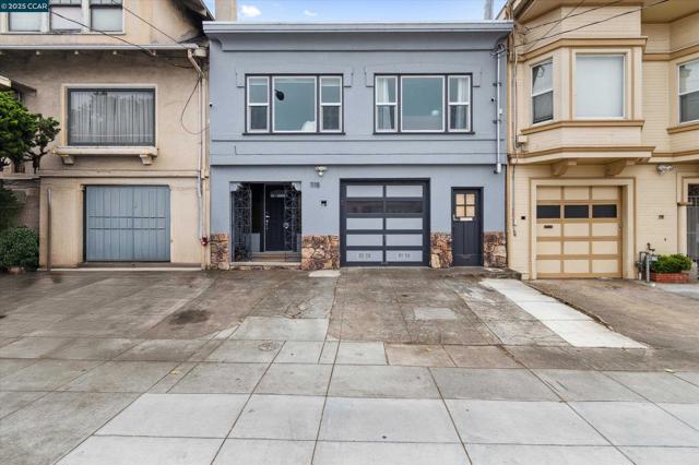 1118 GENEVA AVE, San Francisco CA: https://media.crmls.org/mediaz/b2eb8d5f-2efa-45db-afdf-d2c1ebe12f8b.jpg
