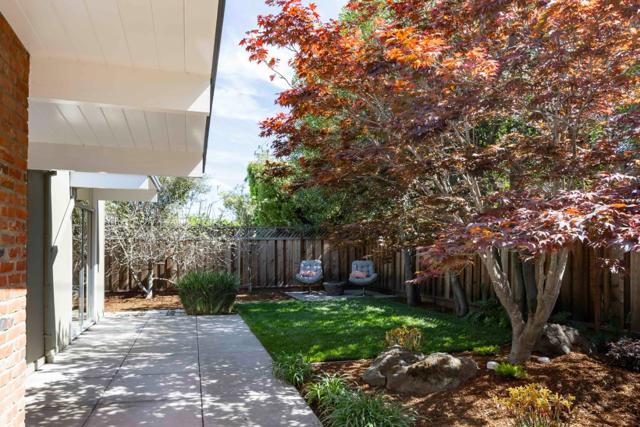 868 Somerset Drive, Sunnyvale CA: https://media.crmls.org/mediaz/b2edc2f5-1308-4da9-98f6-25b5b598382b.jpg
