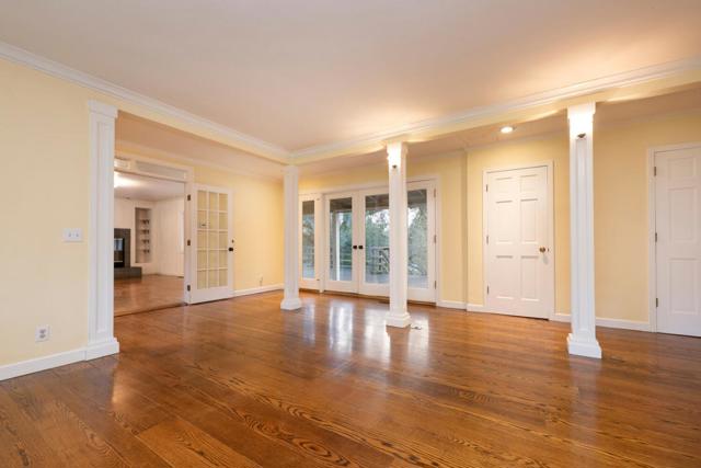 112 JANE Drive, Woodside CA: https://media.crmls.org/mediaz/b2ee2f88-6f6f-456f-9004-909abb580fd5.jpg