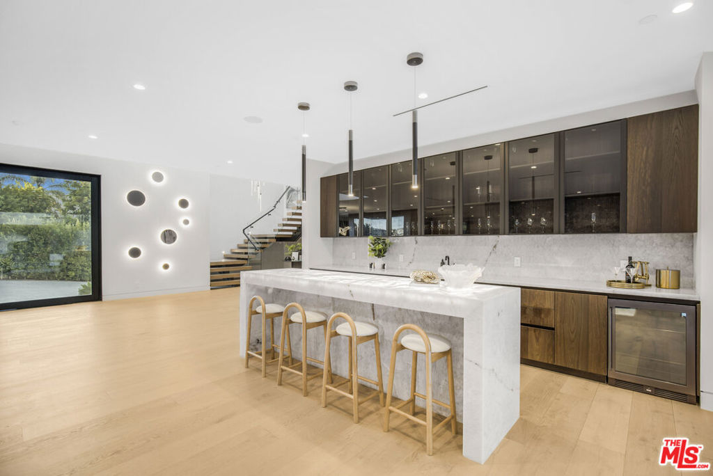 Thumbnail 18