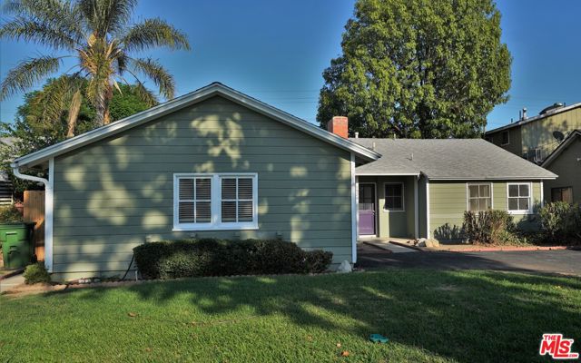 7926 Lasaine Avenue photo 2