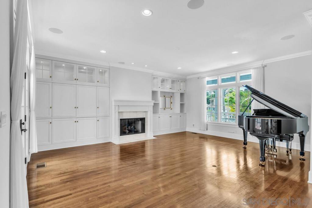 MLS #260014850SD image #3