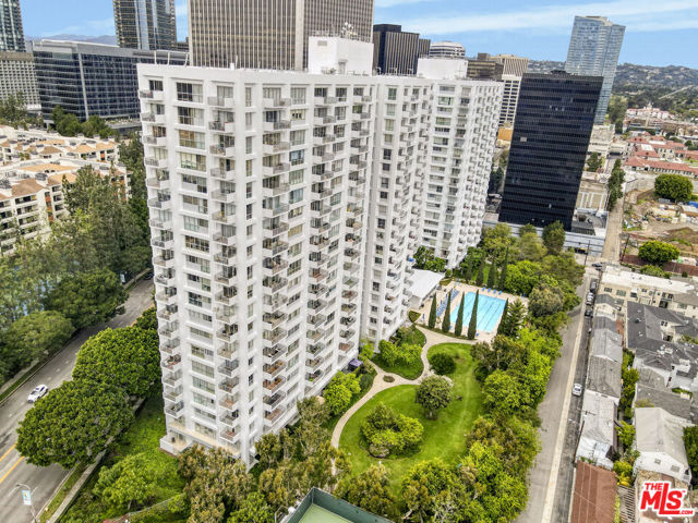 2170 Century Parkway, Los Angeles CA: https://media.crmls.org/mediaz/b2f1b27f-fae7-4305-b907-936c66a8b6a9.jpg