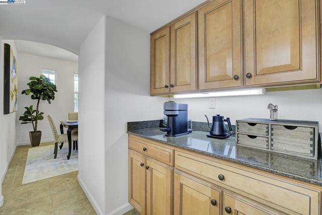 445 S 22Nd St, San Jose CA: https://media.crmls.org/mediaz/b2f32330-45dc-4753-8d84-534d705eb200.jpg