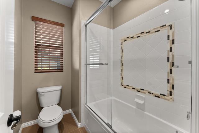 Detail Gallery Image 28 of 62 For 7090 Sitio Corazon, Carlsbad,  CA 92009 - 4 Beds | 3/1 Baths