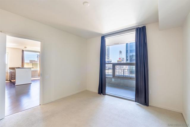 321 10th ave, San Diego CA: https://media.crmls.org/mediaz/b2f341c8-a1ac-4102-8ad1-605807c51ca6.jpg
