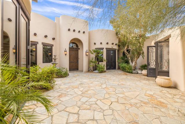 49240 Jfk Trail, Palm Desert CA: https://media.crmls.org/mediaz/b2f45006-d96f-4863-9a39-1ee3cde88206.jpg