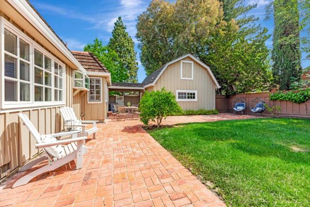 632 Saint Claire Drive, Palo Alto CA: https://media.crmls.org/mediaz/b2f55929-892c-4154-8894-1a48aa7d09f3.jpg