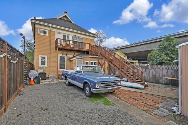 627 S 3rd Street, San Jose CA: https://media.crmls.org/mediaz/b2f6221a-1943-4651-b015-e1a02929f157.jpg