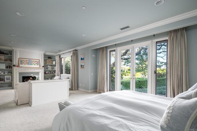 Image 14 of 39 For 16041 Via Del Alba